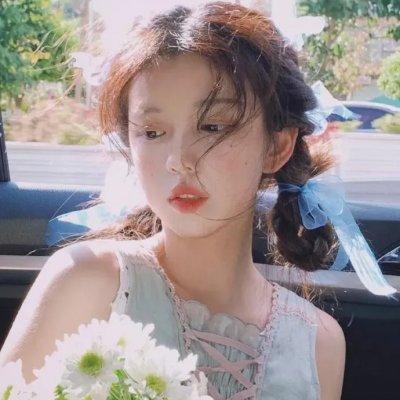 小鱼莉莉