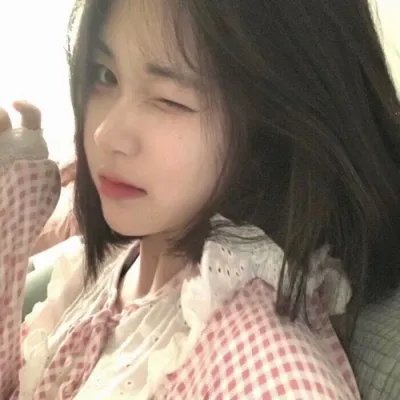 麻辣老师1这个女生有点冷